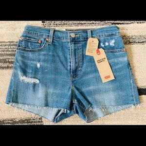 Levi’s shorts